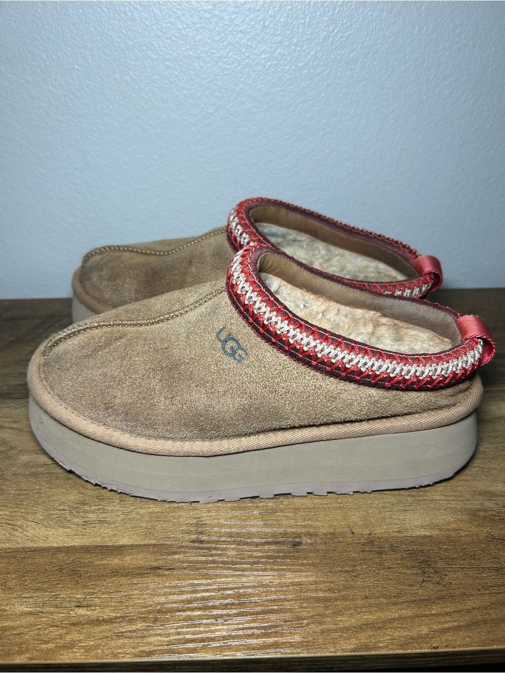 UGG womens Chestnut Suede Slip-On Clogs with Red Trim